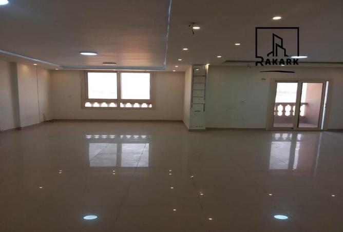 8668426 - Property Image 2