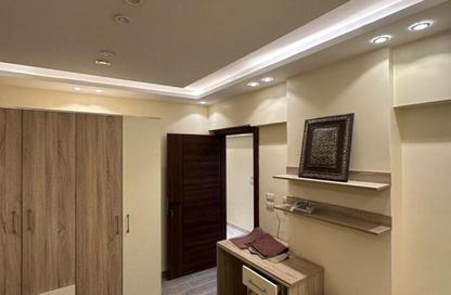 Apartment - 2 Bedrooms - 1 Bathroom for rent in El Rehab Extension - Al Rehab - New Cairo City - Cairo