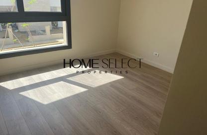 Villa - 5 - 3 for sale in O West - 6 October Compounds - 6 October City - Giza