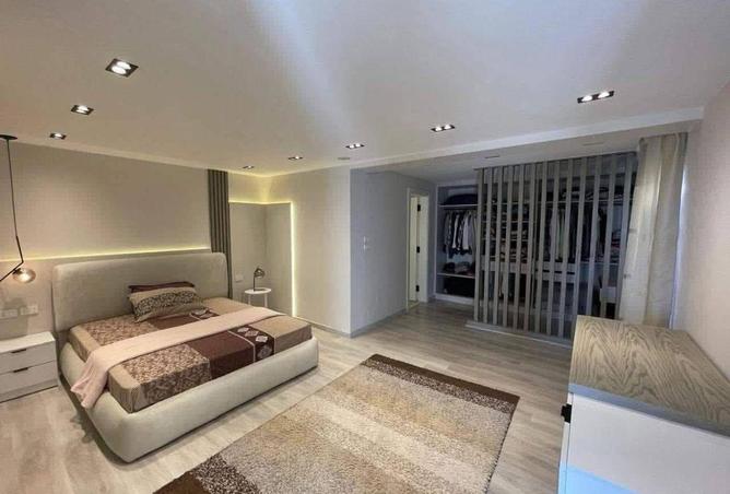 8592398 - Property Image 2