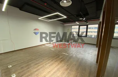 Office Space - 4 Bedrooms - 4 Bathrooms for rent in The portal - Beverly Hills - Sheikh Zayed Compounds - Sheikh Zayed City - Giza