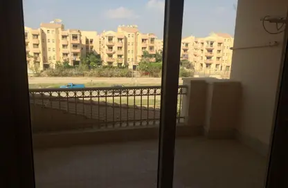 Apartment - 3 Bedrooms - 3 Bathrooms for sale in Green Residence 2 - 8th District - Sheikh Zayed City - Giza