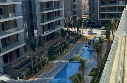 Apartment - 3 Bedrooms - 2 Bathrooms for sale in El Patio Oro - 5th Settlement Compounds - The 5th Settlement - New Cairo City - Cairo