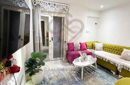 Apartment - 3 - 2 for sale in Saleh Al Heddini St. - Moharam Bek - Hay Wasat - Alexandria