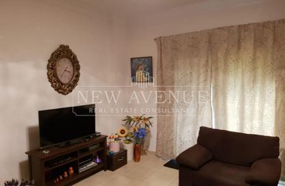 Twin House - 4 Bedrooms - 2 Bathrooms for sale in Étoile De Ville - 5th Settlement Compounds - The 5th Settlement - New Cairo City - Cairo