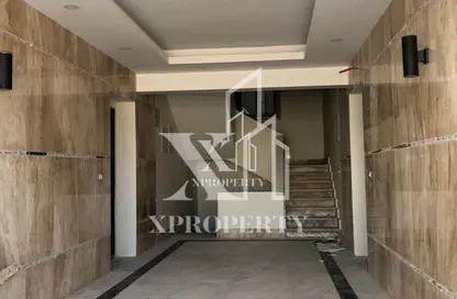 Apartment - 3 Bedrooms - 2 Bathrooms for sale in Beverly Hills Road - 17th District - Sheikh Zayed City - Giza Apartment - 3 Bedrooms - 2 Bathrooms for sale in Beverly Hills Road - 17th District - Sheikh Zayed City - Giza
