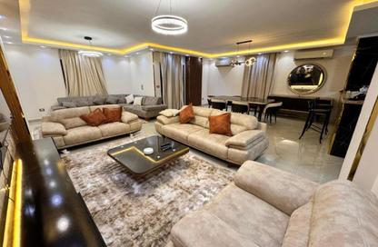 Apartment - 3 Bedrooms - 3 Bathrooms for sale in Al  Rabwa - Sheikh Zayed Compounds - Sheikh Zayed City - Giza