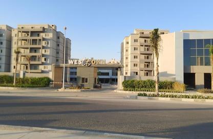 Apartment - 2 Bedrooms - 1 Bathroom for sale in Hadayek October - 6 October City - Giza