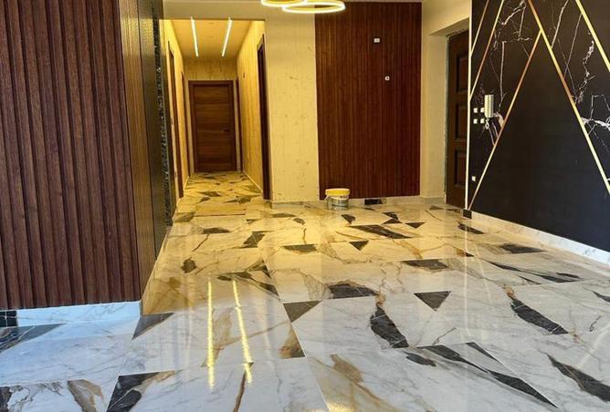 82100986 - Property Main Image