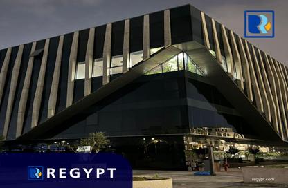Office Space - Studio - 2 Bathrooms for rent in V90 - North Teseen St. - The 5th Settlement - New Cairo City - Cairo