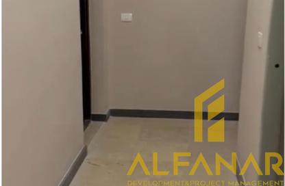 شقة - 3 غرف نوم - 3 حمامات للايجار في مون ريزيدنس - فيفث سكوير - التجمع الخامس - مدينة القاهرة الجديدة - القاهرة