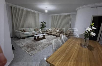 Apartment - 3 Bedrooms - 2 Bathrooms for rent in Al Shaimaa St. - Area F - Ganoob El Acadimia - New Cairo City - Cairo