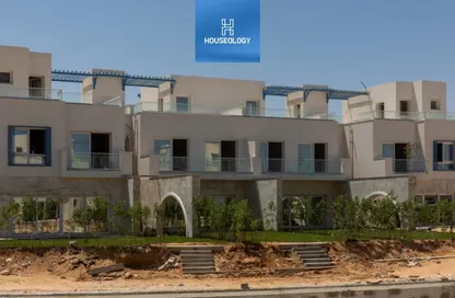 فيلا - 4 غرف نوم - 4 حمامات للبيع في نايا باي - راس الحكمة - الساحل الشمالي