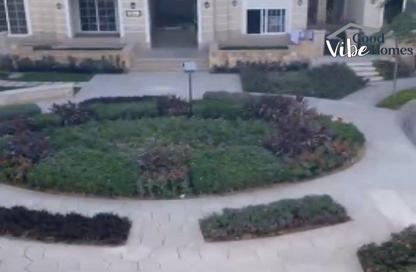 Apartment - 2 Bedrooms - 2 Bathrooms for sale in Regents Park - Al Andalus District - New Cairo City - Cairo