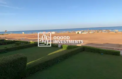 فيلا - 6 غرف نوم - 6 حمامات للبيع في تلال السخنة - العين السخنة - السويس