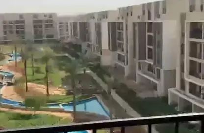 شقة - 3 غرف نوم - 3 حمامات للايجار في مون ريزيدنس - فيفث سكوير - التجمع الخامس - مدينة القاهرة الجديدة - القاهرة