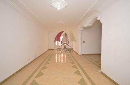 Apartment - 3 Bedrooms - 2 Bathrooms for rent in Smouha - Hay Sharq - Alexandria