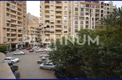 شقة - 3 غرف نوم - 2 حمامات للبيع في شارع الصفاء - سموحة - حي شرق - الاسكندرية