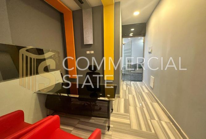 82610347 - Property Image 3