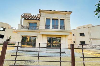 Villa - 5 Bedrooms - 6 Bathrooms for sale in Privado - Madinaty - Cairo