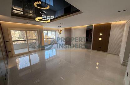 شقة - 3 - 3 للبيع في شارع شهاب - المهندسين - الجيزة شقة - 3 - 3 للبيع في شارع شهاب - المهندسين - الجيزة
