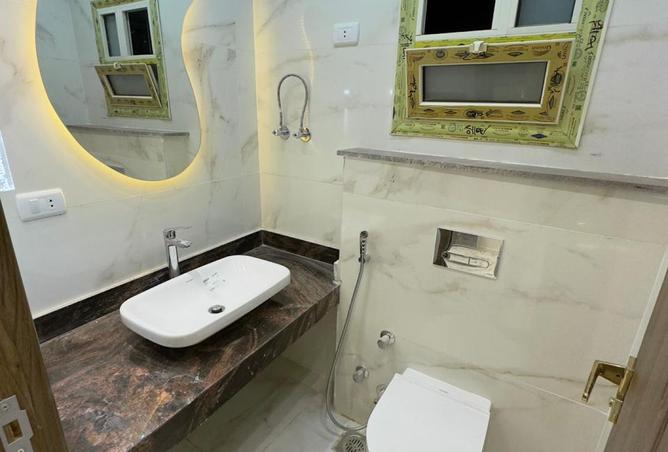 8521849 - Property Image 2