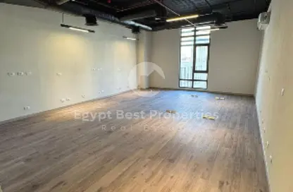 Office Space - Studio - 1 Bathroom for rent in District 5 - 5th Settlement Compounds - The 5th Settlement - New Cairo City - Cairo