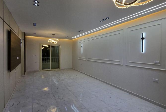 8544675 - Property Image 2