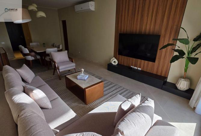 8643570 - Property Image 3