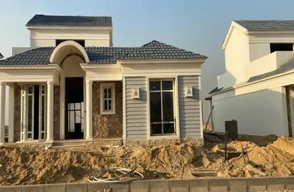 Villa - 3 Bedrooms - 3 Bathrooms for sale in Mountain View 3 - 5th Settlement Compounds - The 5th Settlement - New Cairo City - Cairo