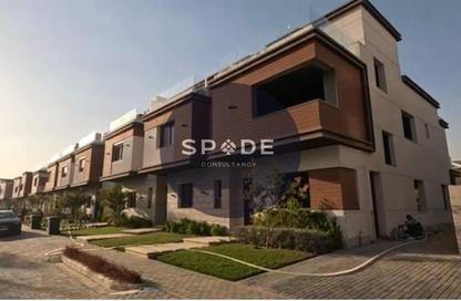Townhouse - 5 Bedrooms - 5 Bathrooms for sale in Azzar 2 - 5th Settlement Compounds - The 5th Settlement - New Cairo City - Cairo Townhouse - 5 Bedrooms - 5 Bathrooms for sale in Azzar 2 - 5th Settlement Compounds - The 5th Settlement - New Cairo City - Cairo