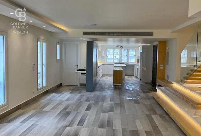 8443324 - Property Image 3