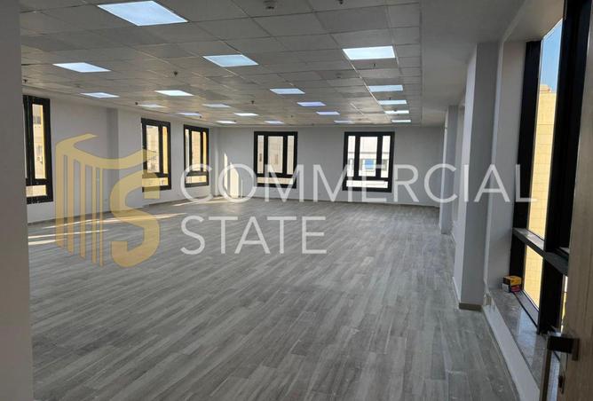 8620023 - Property Image 2