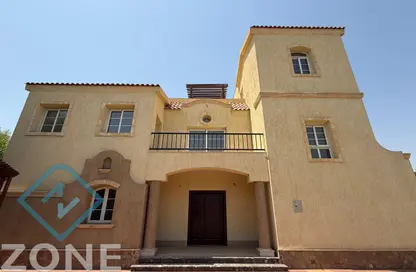 فيلا - 5 غرف نوم - 5 حمامات للبيع في پريڤادو - مدينتي - القاهرة