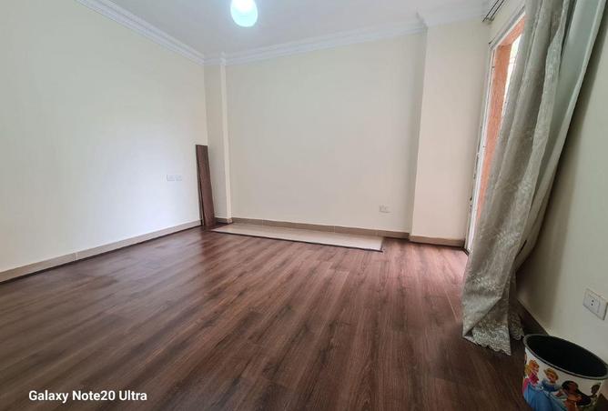 58735579 - Property Image 3