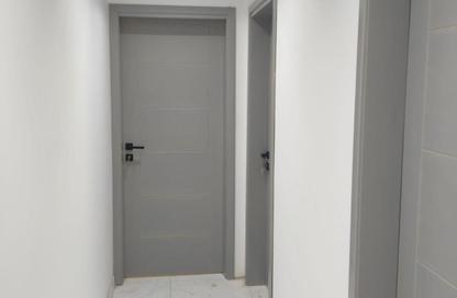 Apartment - 3 Bedrooms - 2 Bathrooms for rent in Rock Vera - 5th Settlement Compounds - The 5th Settlement - New Cairo City - Cairo Apartment - 3 Bedrooms - 2 Bathrooms for rent in Rock Vera - 5th Settlement Compounds - The 5th Settlement - New Cairo City - Cairo