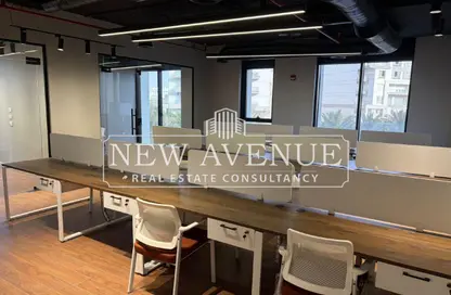 Office Space - 2 Bedrooms - 1 Bathroom for rent in Hyde Park Business District Mall - South Teseen St. - The 5th Settlement - New Cairo City - Cairo