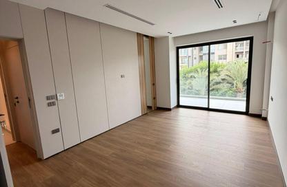 Apartment - 2 Bedrooms - 2 Bathrooms for sale in Lake View Residence - 5th Settlement Compounds - The 5th Settlement - New Cairo City - Cairo