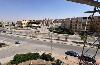 شقة - 3 غرف نوم - 2 حمامات للبيع في المجاورة الثالثة - الحي الثالث شرق - مدينة الشروق - القاهرة