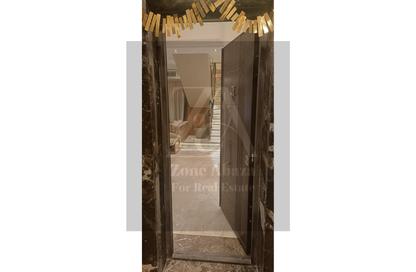 Apartment - 3 Bedrooms - 3 Bathrooms for rent in Stone Residence - 5th Settlement Compounds - The 5th Settlement - New Cairo City - Cairo