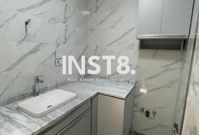 83405679 - Property Image 2