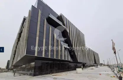 Office Space - 1 Bedroom - 2 Bathrooms for sale in Eastown - 5th Settlement Compounds - The 5th Settlement - New Cairo City - Cairo