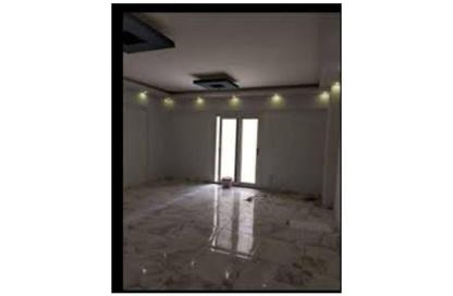 Apartment - 3 Bedrooms - 1 Bathroom for rent in Al Mansoura - Al Daqahlya
