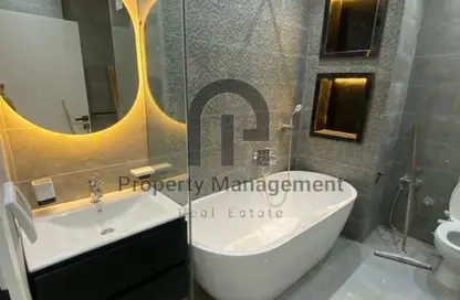 شقة - 3 غرف نوم - 2 حمامات للايجار في جاليريا  مون فالى - المستثمرين الجنوبية - مدينة القاهرة الجديدة - القاهرة