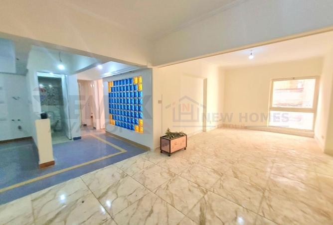 74044859 - Property Image 2
