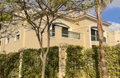 فيلا - 3 غرف نوم - 4 حمامات للبيع في الباتيو 5 ايست - الباتيو - كمبوندات الشروق - مدينة الشروق - القاهرة