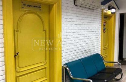 عيادة - استوديو - 2 حمامات للايجار في مركز القاهرة الجديدة - شارع التسعين الشمالي - التجمع الخامس - مدينة القاهرة الجديدة - القاهرة