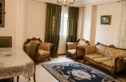 Apartment - 3 Bedrooms - 2 Bathrooms for sale in Street 17 - District 5 - The 5th Settlement - New Cairo City - Cairo