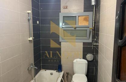 Apartment - 2 Bedrooms - 1 Bathroom for rent in Al Hay Al Thalith St. - 3rd District - 6 October City - Giza Apartment - 2 Bedrooms - 1 Bathroom for rent in Al Hay Al Thalith St. - 3rd District - 6 October City - Giza