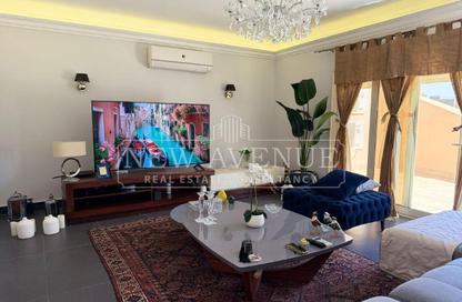 Penthouse - 5 Bedrooms - 3 Bathrooms for sale in Villa Square - Fifth Square - The 5th Settlement - New Cairo City - Cairo